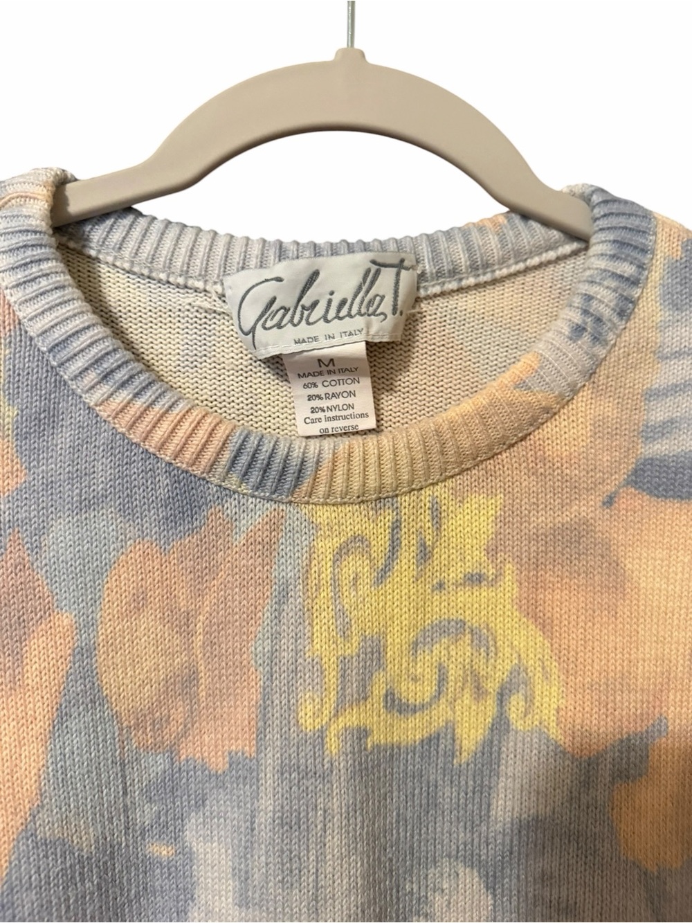Gabriella T Vintage Angel Floral Pastel Knit Tunic size medium - Picture 3 of 6